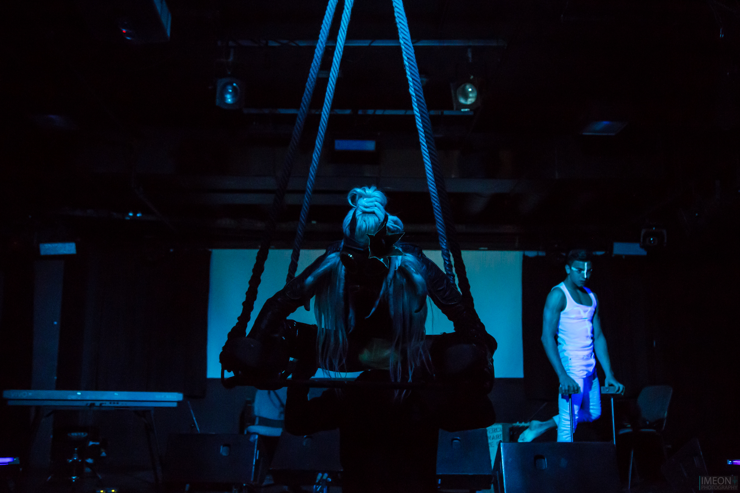 Sajtótájékoztató, 03.27. @Gödör Klub