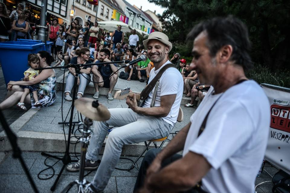 http://www.maxima.hu/upload/images/32039/Veszprem.jpg